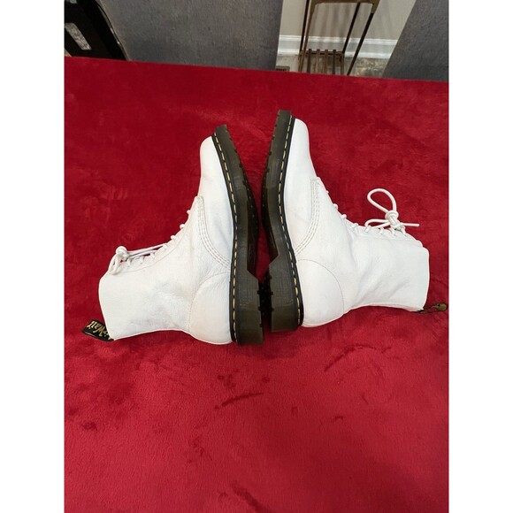 Dr. Martens 1460 White Pascal Virginia Leather Boots Women’s Size 11 - Picture 9 of 11